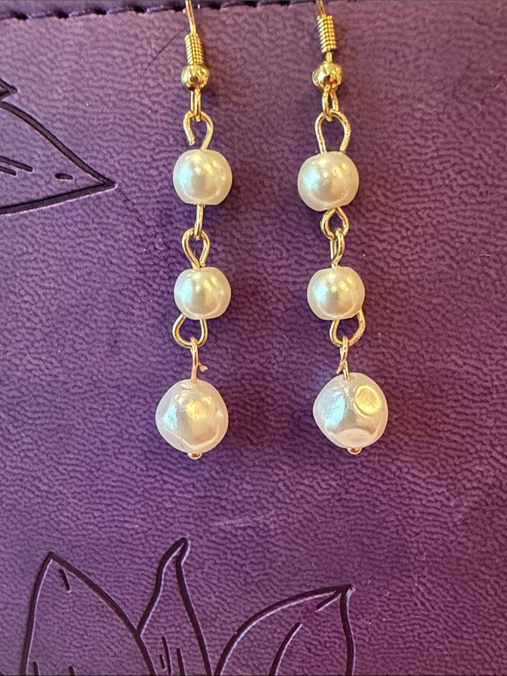 Gold Pearl Drop Earrings - White Pearlescent Beads